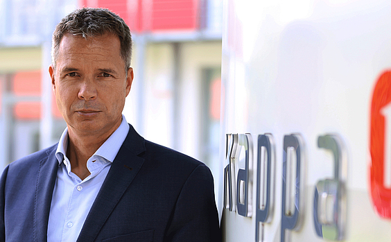 CEO Johannes Overhues