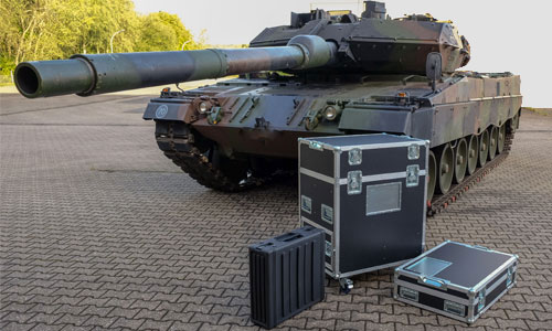RIB 4D in 3 kompakten Boxen: Steuer/Kalibrierungseinheit, Antriebseinheit und Server RIB 4D Inspektionssystem: 3 kompakte Boxen: Steuer/Kalibrierungseinheit, Antriebseinheit und Server | Kappa optronics