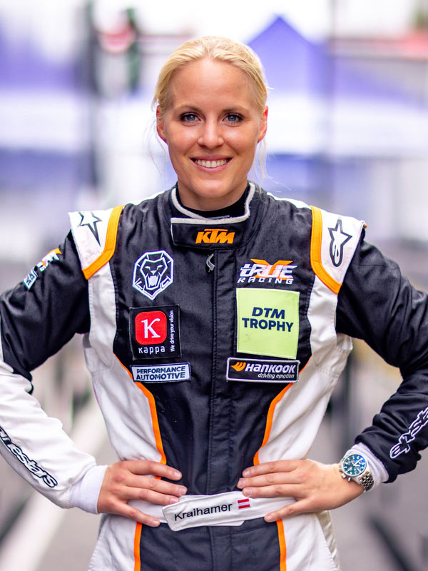 DTM Trophy KTM Werksfahrerin Laura Kraihamer: 